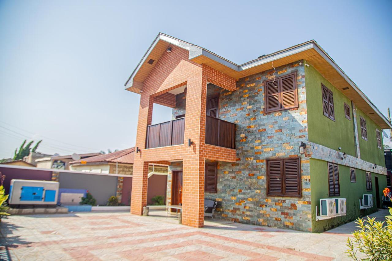 Bays Boutique Apartment Accra Exteriör bild