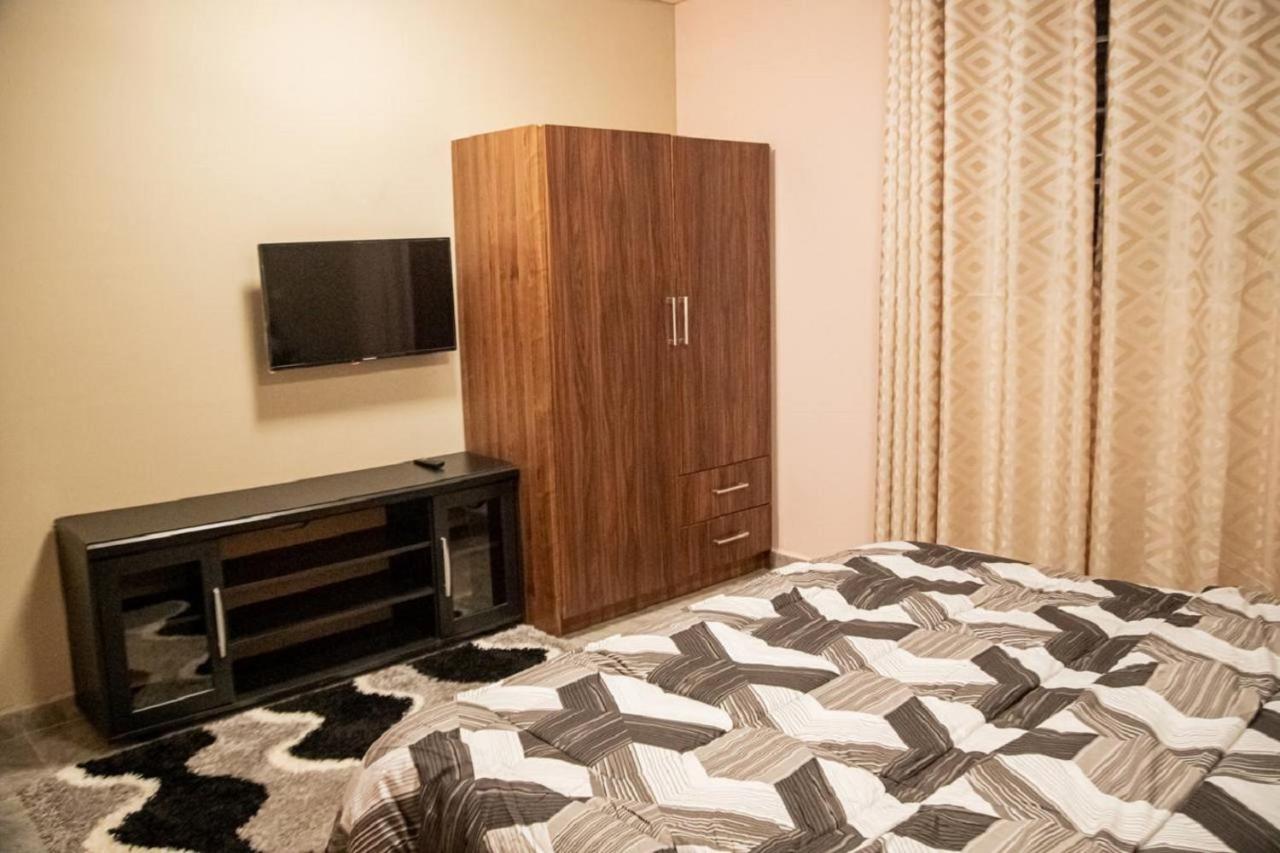 Bays Boutique Apartment Accra Exteriör bild