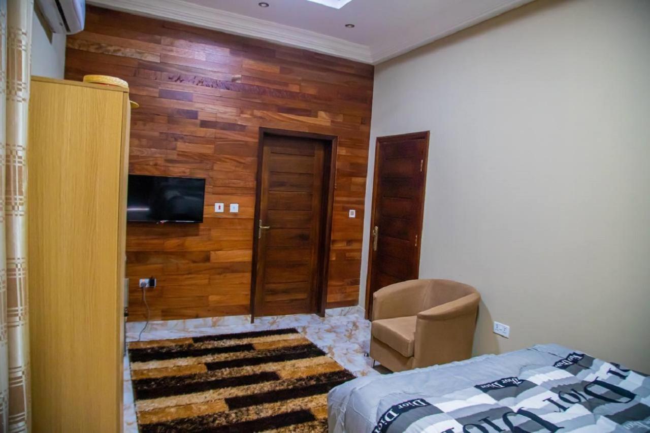 Bays Boutique Apartment Accra Exteriör bild