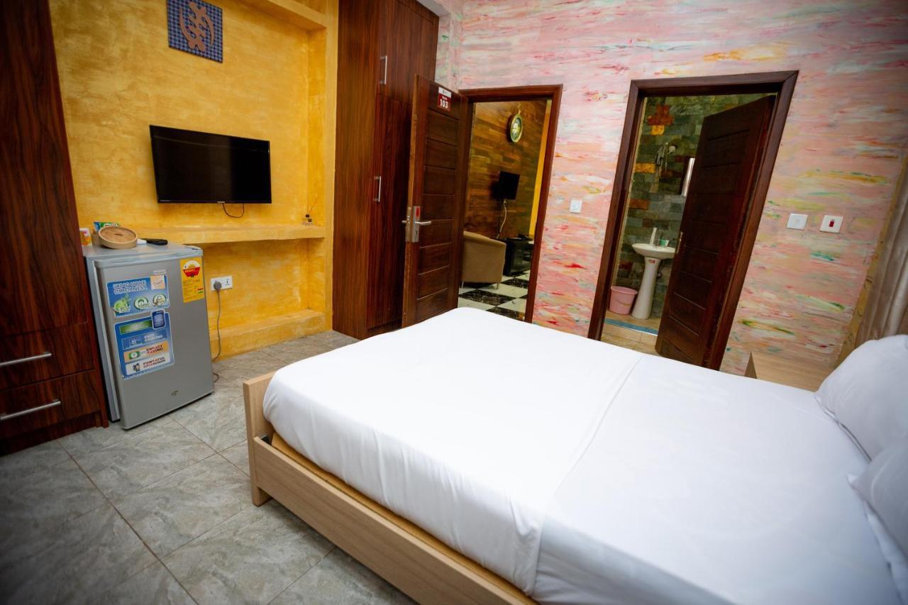 Bays Boutique Apartment Accra Exteriör bild