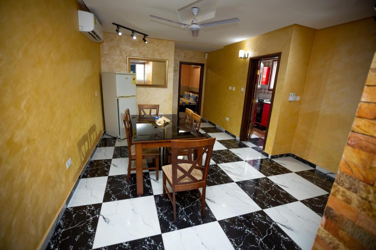 Bays Boutique Apartment Accra Exteriör bild