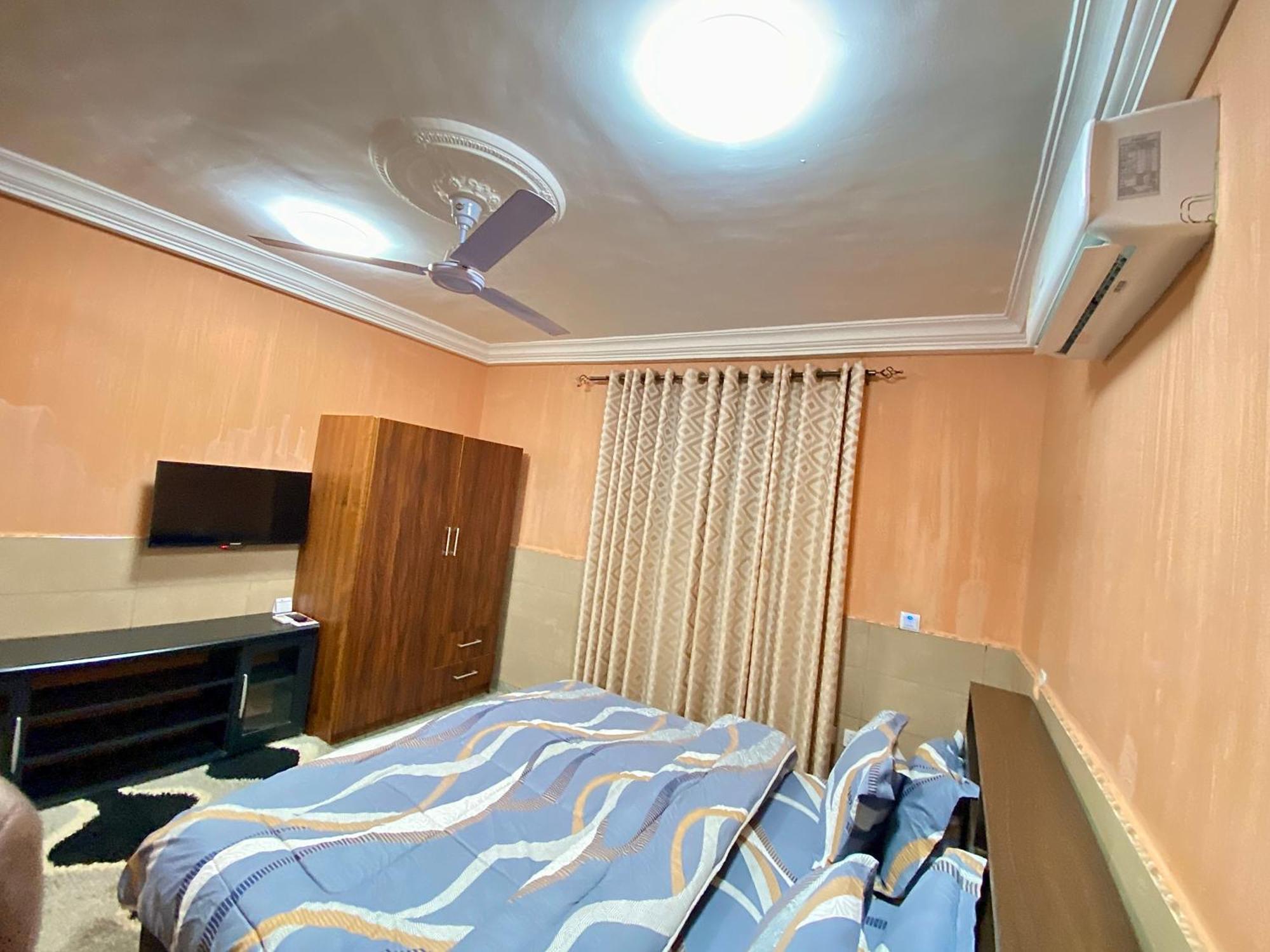Bays Boutique Apartment Accra Exteriör bild