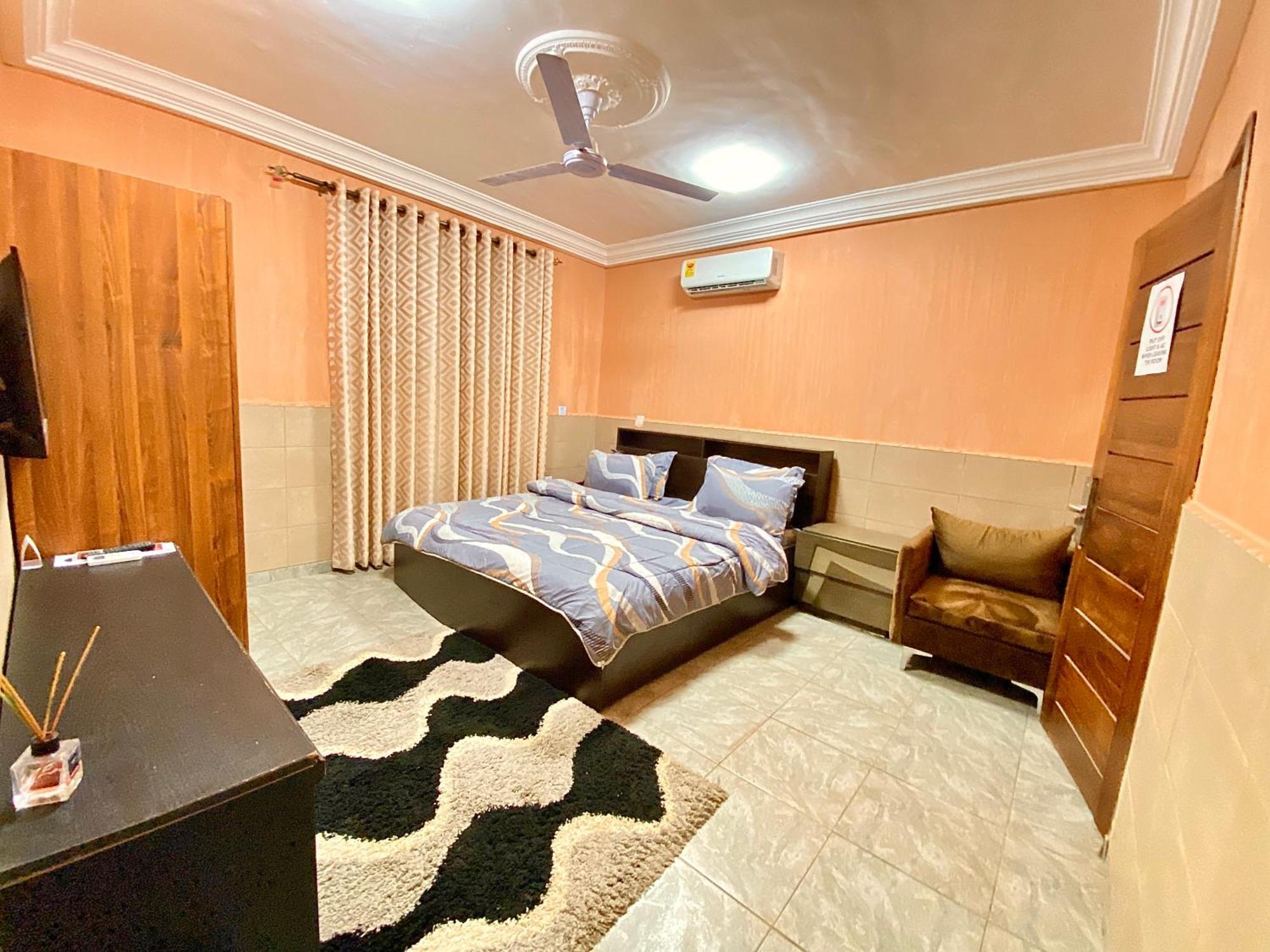 Bays Boutique Apartment Accra Exteriör bild