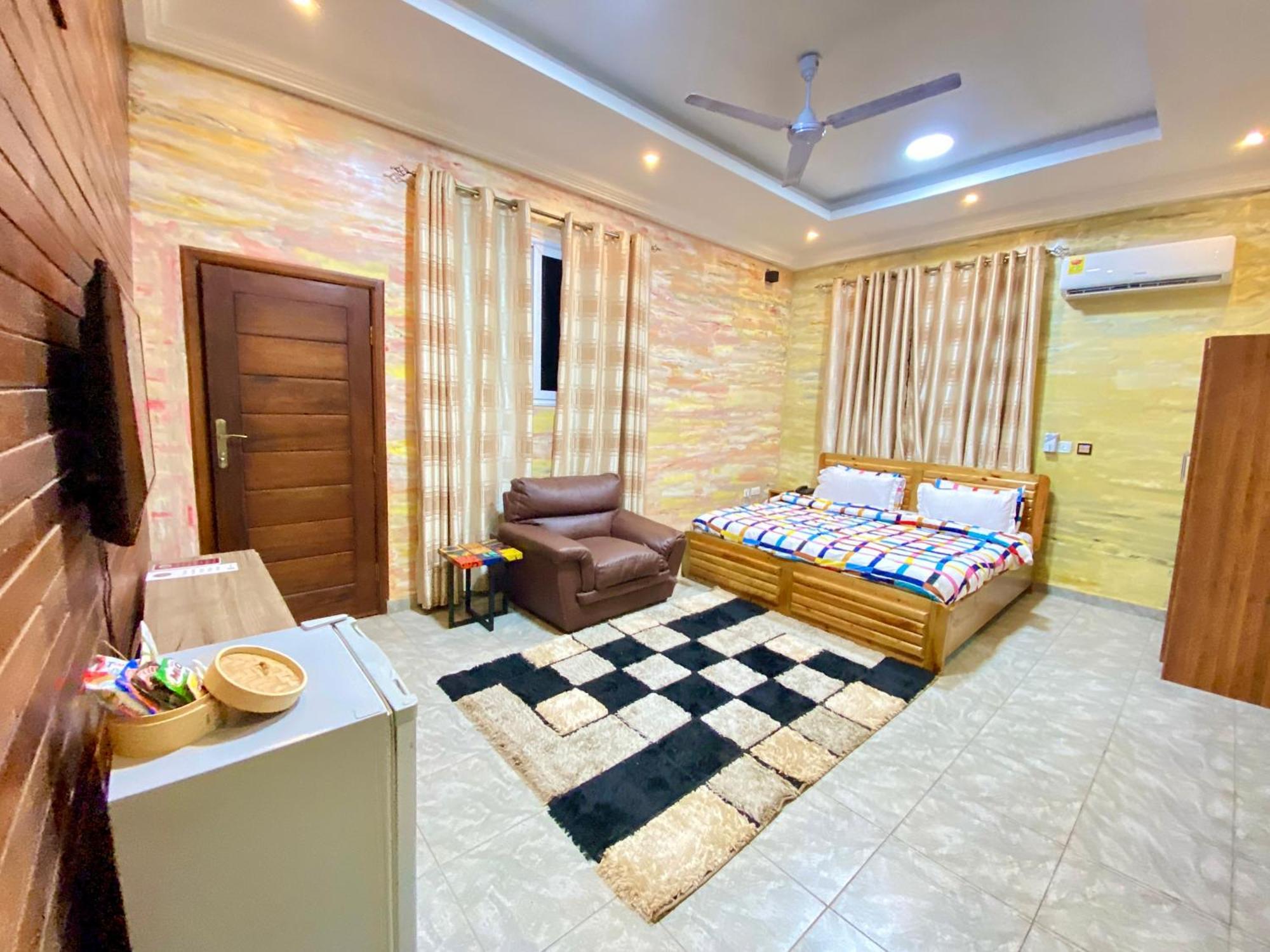 Bays Boutique Apartment Accra Exteriör bild