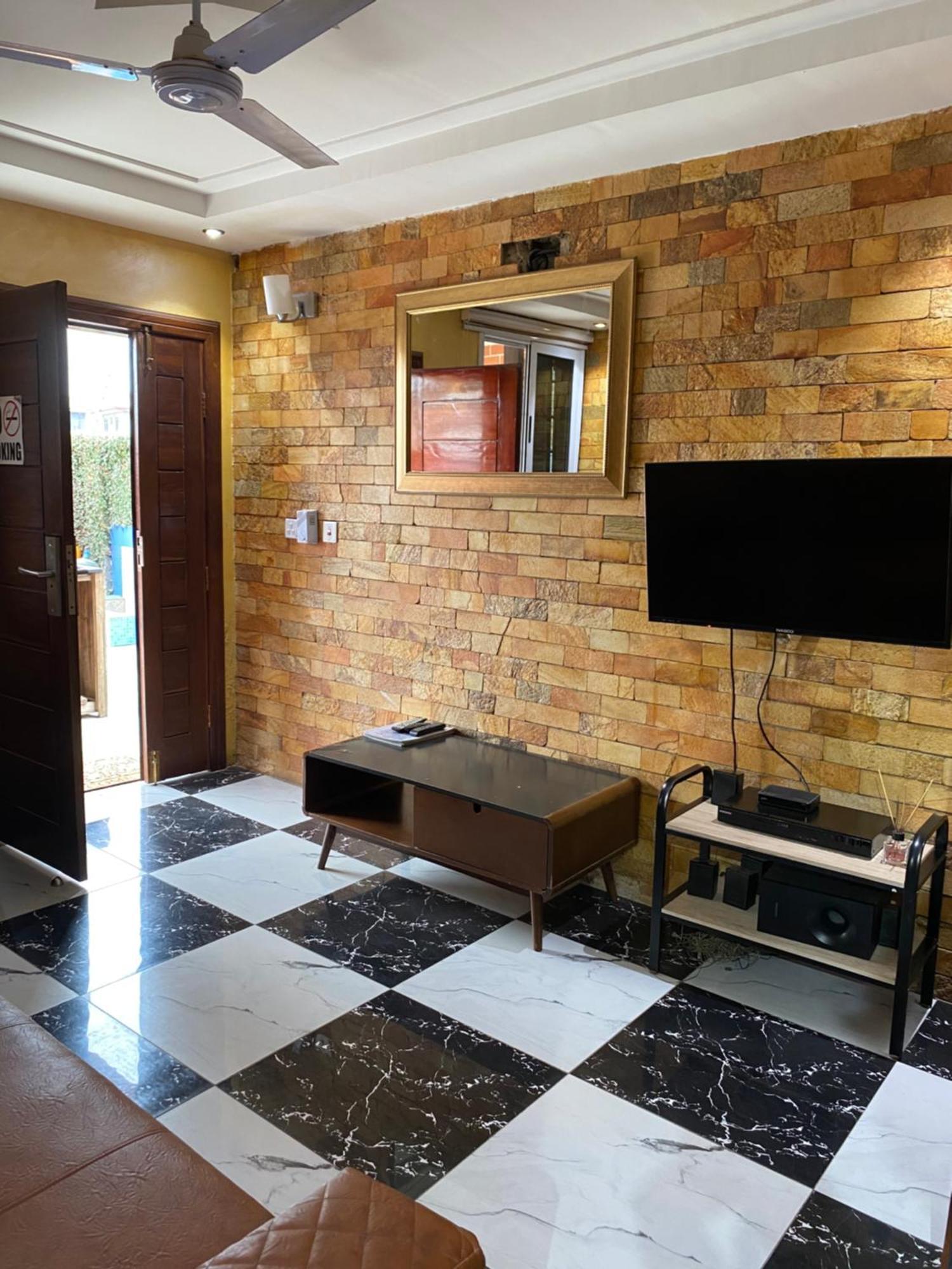 Bays Boutique Apartment Accra Exteriör bild