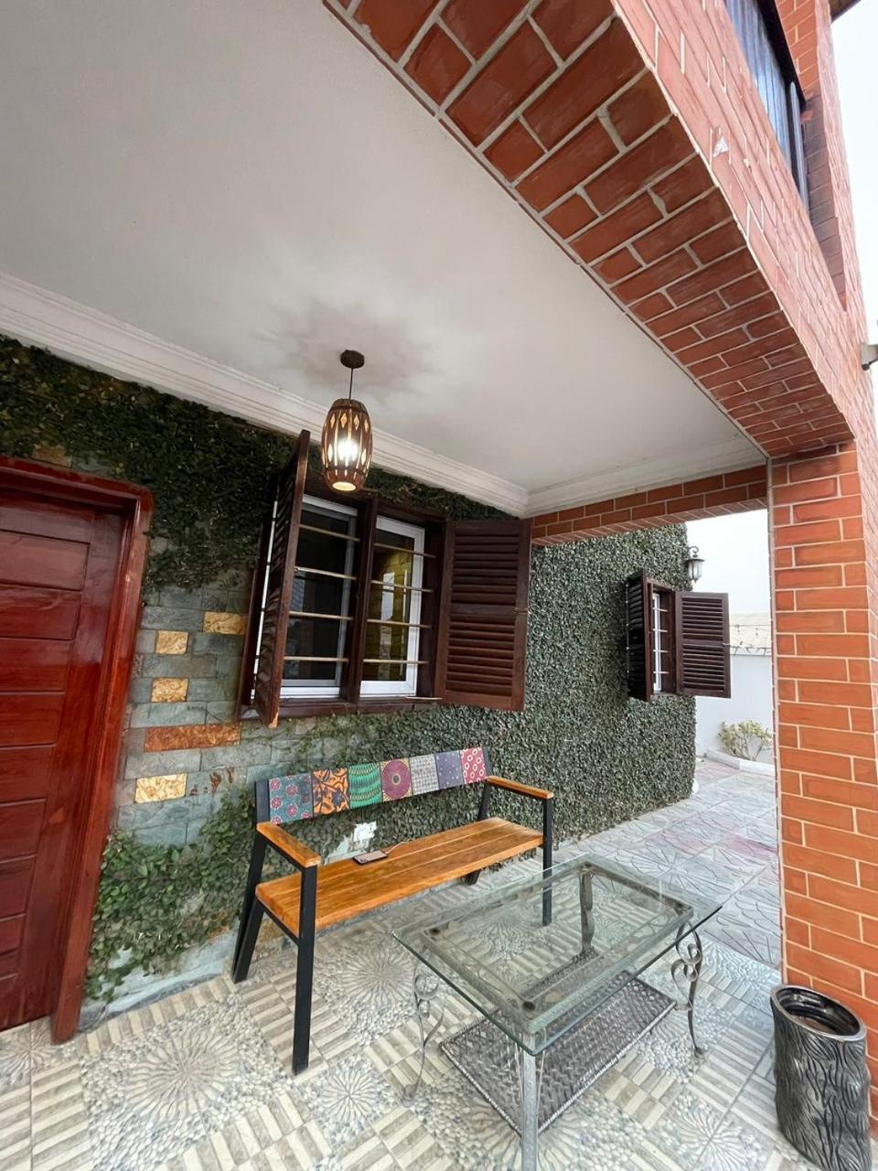 Bays Boutique Apartment Accra Exteriör bild